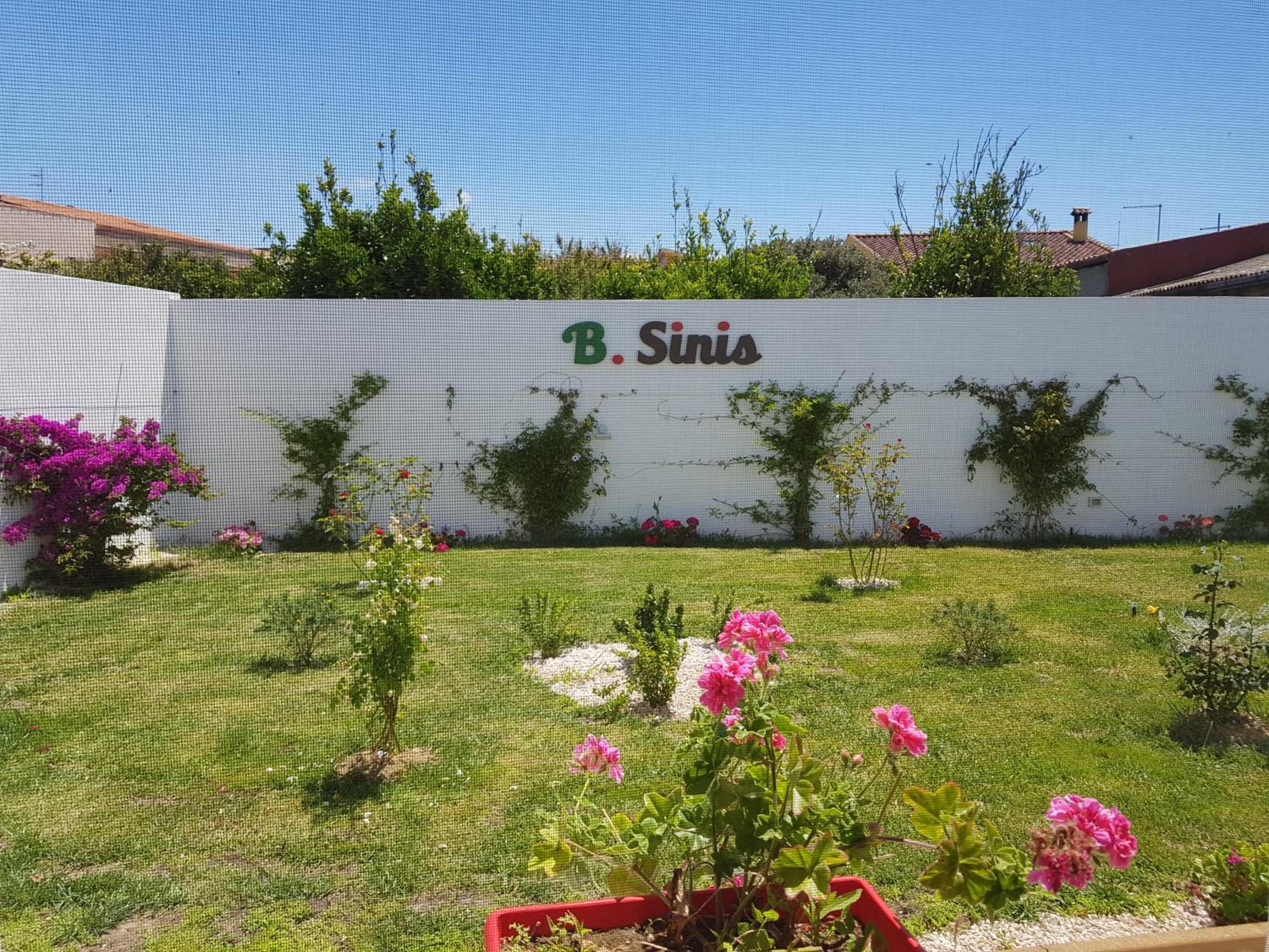 B. Sinis Bed & Breakfast Càbras Екстериор снимка