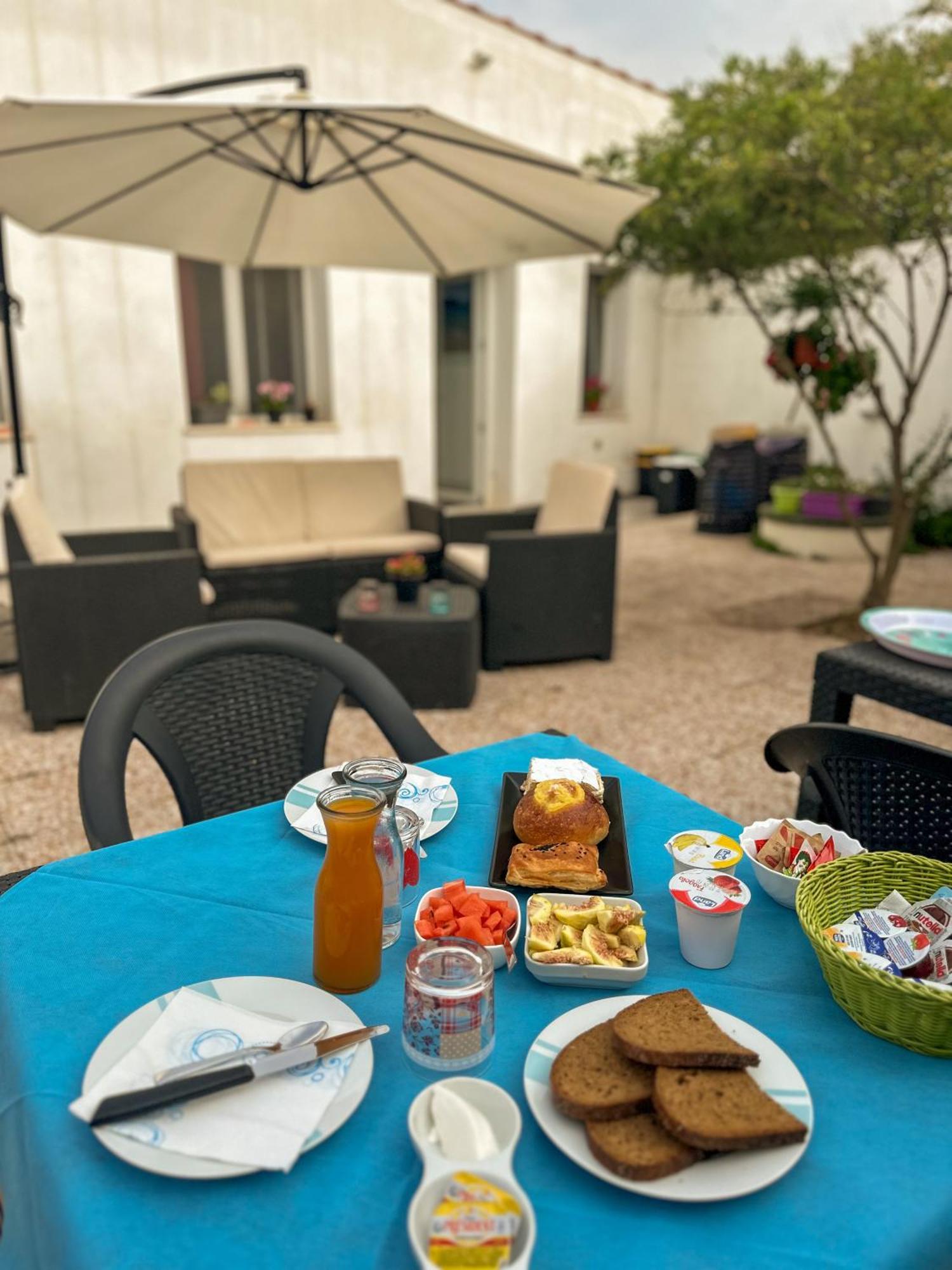 B. Sinis Bed & Breakfast Càbras Екстериор снимка
