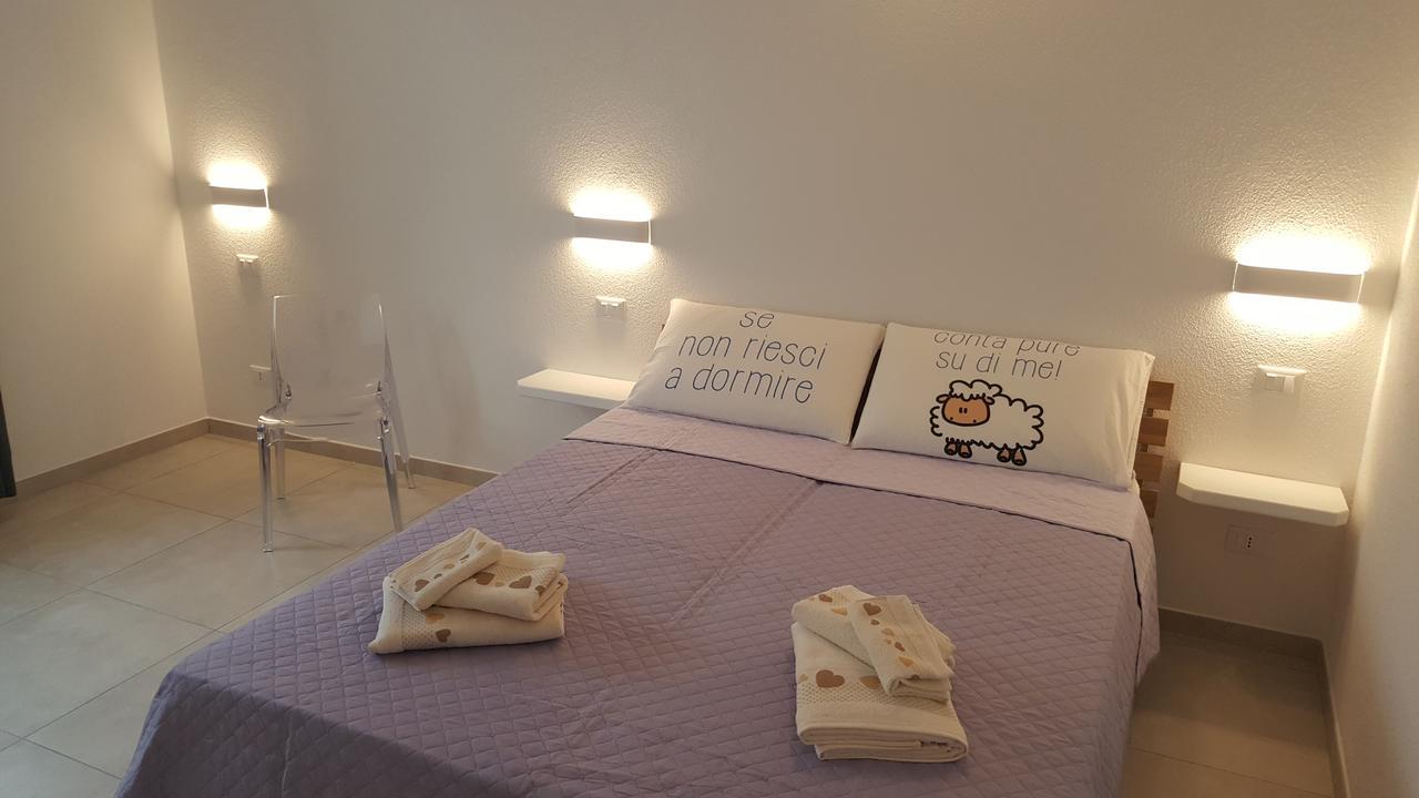 B. Sinis Bed & Breakfast Càbras Екстериор снимка