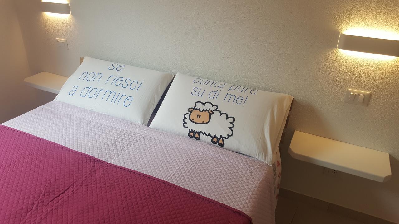 B. Sinis Bed & Breakfast Càbras Екстериор снимка