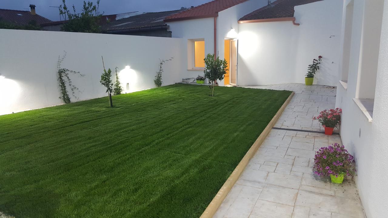 B. Sinis Bed & Breakfast Càbras Екстериор снимка