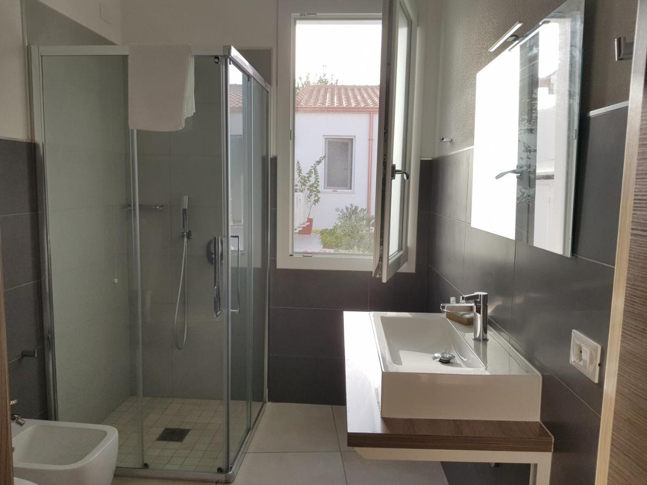 B. Sinis Bed & Breakfast Càbras Екстериор снимка